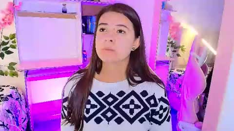 Emma online show from August 4, 12:47 am