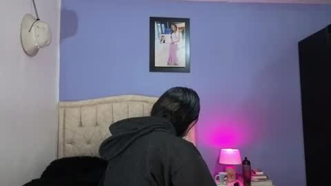 Snapshot of stephania_t chatting on June 18, 1:26 pm Stephania online show from June 18, 1:26 pm