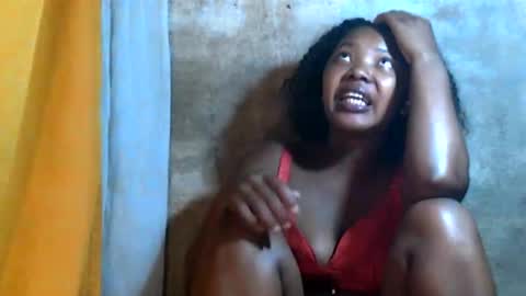 Snapshot of stephanie172 chatting on January 13, 4:12 pm stephanie172 online show from January 13, 4:12 pm