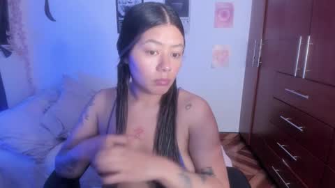 Stephanie  online show from December 19, 11:23 pm