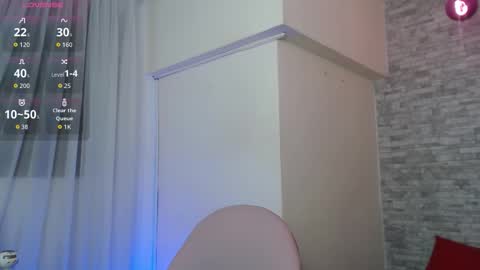 stephany_rodriguez_ online show from November 3, 12:39 pm