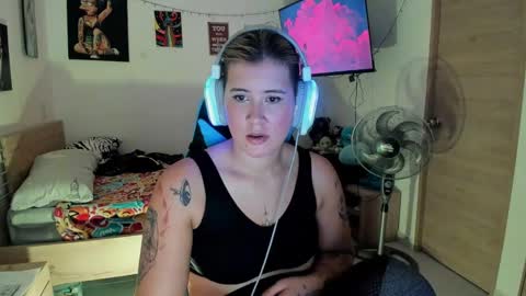 Stephany  independient model  online show from January 24, 3:54 am