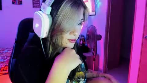 Stephany  independient model  online show from January 28, 4:18 am