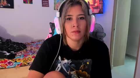 Stephany  independient model  online show from February 1, 2:26 am