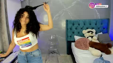 Stefanny online show from June 7, 1:32 am