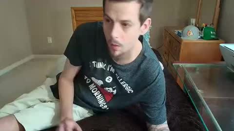 Snapshot of stephonstallion chatting on June 6, 6:45 pm Stephon Stallion online show from June 6, 6:45 pm