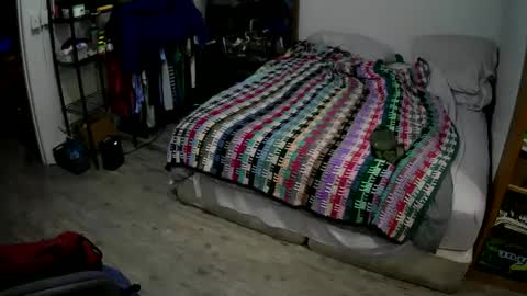 Snapshot of sterileball chatting on January 13, 1:13 am sterileball online show from January 13, 1:13 am