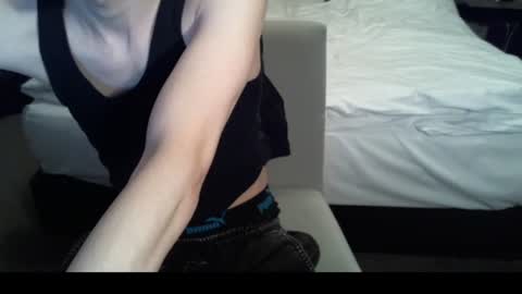 Snapshot of steve951995 chatting on January 29, 9:39 pm Steve online show from January 29, 9:39 pm