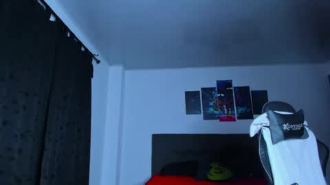 Snapshot of steve_coltt chatting on May 8, 1:33 am steve_coltt online show from May 8, 1:33 am