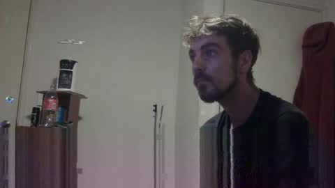 Snapshot of steveaussie chatting on February 9, 1:25 pm Australian420 online show from February 9, 1:25 pm