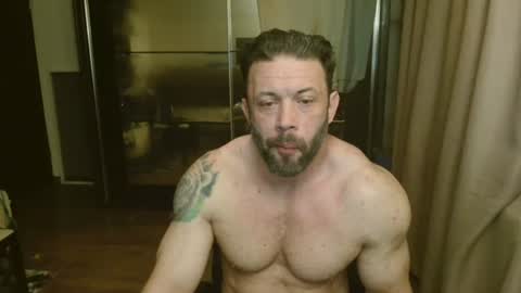 Snapshot of stevebulkzor chatting on July 7, 11:31 pm Steve Oakenshield son of John son of Vasyl online show from July 7, 11:31 pm