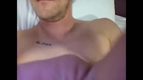 steveesteve420 online show from February 9, 8:02 pm