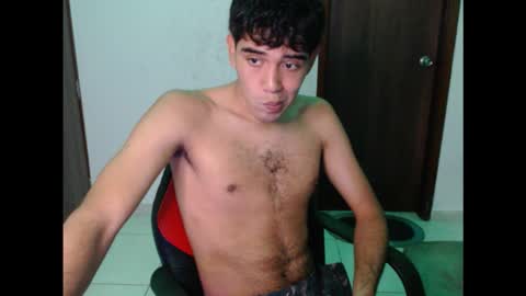 Snapshot of steven_126 chatting on November 6, 10:10 pm steven_126 online show from November 6, 10:10 pm