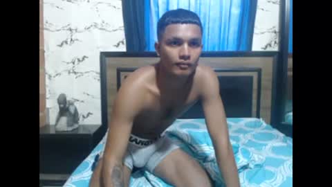 Steven online show from January 3, 8:01 pm