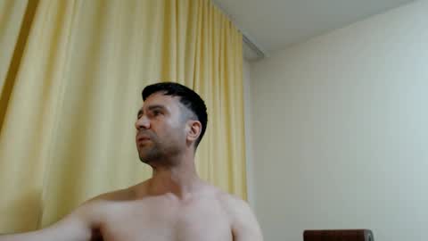 Snapshot of stevenbradley2017 chatting on May 22, 6:13 pm Steven online show from May 22, 6:13 pm