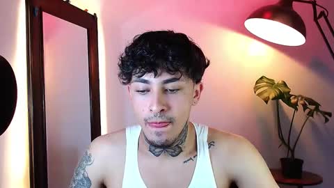 Snapshot of stevennavarro chatting on April 7, 10:09 pm Daniel Steven Navarro online show from April 7, 10:09 pm