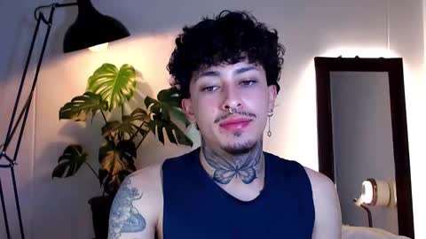 Snapshot of stevennavarro chatting on April 26, 9:56 pm Daniel Steven Navarro online show from April 26, 9:56 pm
