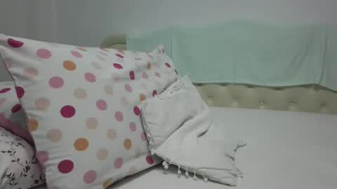 stevenpit online show from February 24, 6:04 pm