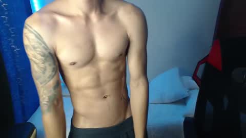 Snapshot of stevensex501 chatting on January 11, 8:43 pm steven online show from January 11, 8:43 pm