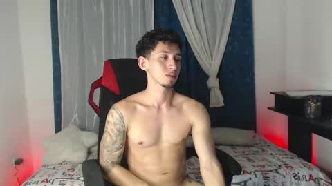 Snapshot of stevensex501 chatting on September 23, 7:11 am steven online show from September 23, 7:11 am