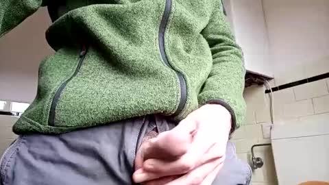 Snapshot of stevenx1974 chatting on January 17, 1:13 pm stevenx1974 online show from January 17, 1:13 pm