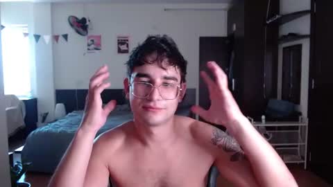 Snapshot of steveoceanbeanhuge chatting on June 14, 3:08 am Alex online show from June 14, 3:08 am