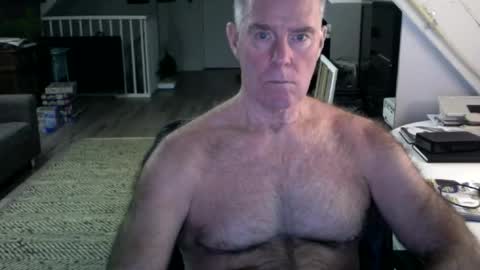 Snapshot of stevetwo chatting on January 9, 3:44 pm stevetwo online show from January 9, 3:44 pm