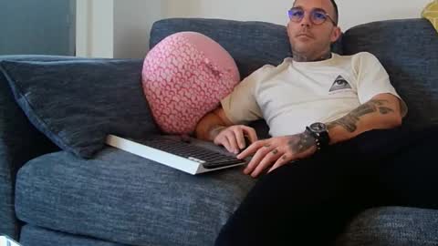 Snapshot of stevie_rae chatting on October 14, 12:17 pm stevie_rae online show from October 14, 12:17 pm
