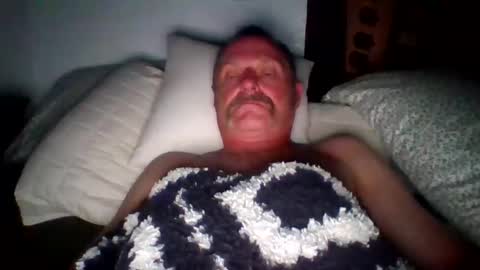 steviehard7 online show from December 4, 12:14 pm