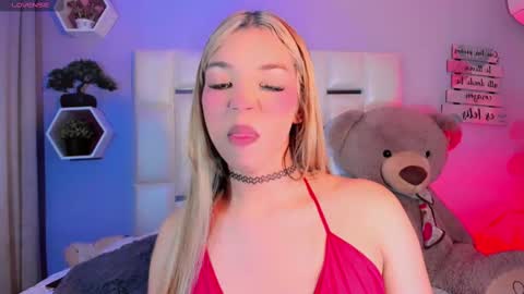 Steisee Reyes online show from November 2, 10:34 pm