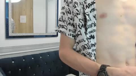 Snapshot of sthefan_salvatore chatting on March 12, 11:31 am STEFAN online show from March 12, 11:31 am