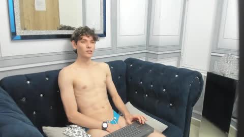 Snapshot of sthefan_salvatore chatting on March 12, 2:34 pm STEFAN online show from March 12, 2:34 pm