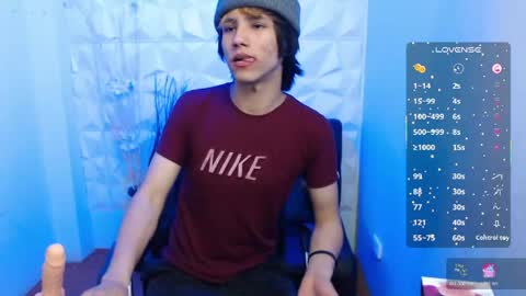 Snapshot of stich_23 chatting on June 2, 3:41 am Stich online show from June 2, 3:41 am