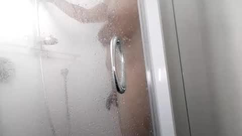 Snapshot of stiffasbaby chatting on October 29, 6:15 am stiffasbaby online show from October 29, 6:15 am