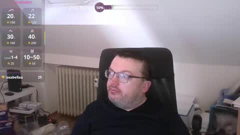 Snapshot of still_alive1985 chatting on March 19, 7:23 am Oliver online show from March 19, 7:23 am