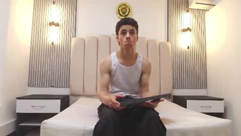 stiven_cooper2 online show from June 16, 12:08 pm