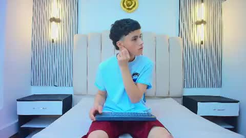 stiven_cooper2 online show from June 25, 12:20 pm