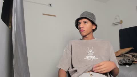 Snapshot of stiven_cum2 chatting on June 15, 4:15 am stiven_cum2 online show from June 15, 4:15 am