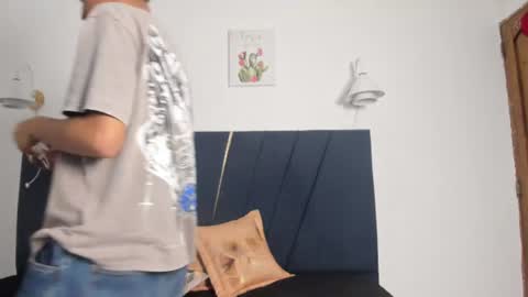 Snapshot of stiven_cum2 chatting on June 18, 4:02 am stiven_cum2 online show from June 18, 4:02 am