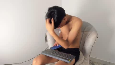 Snapshot of stiven_cum2 chatting on June 27, 9:03 am stiven_cum2 online show from June 27, 9:03 am