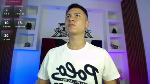 stiven online show from February 25, 12:37 pm