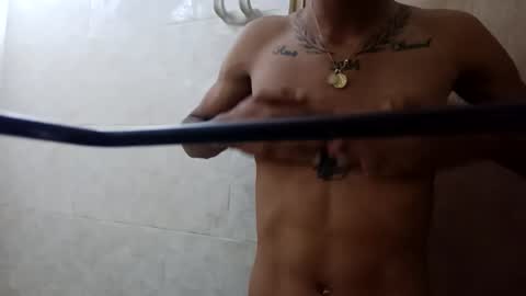 Snapshot of stivenmartinez0111 chatting on February 18, 7:37 am stivenmartinez0111 online show from February 18, 7:37 am