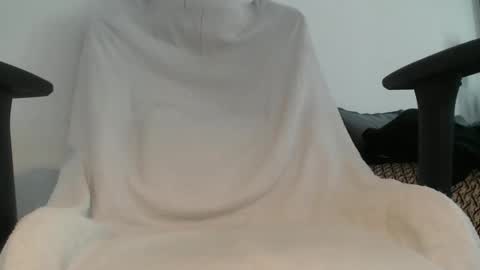 Snapshot of stivglatpik chatting on January 10, 11:12 am stivglatpik online show from January 10, 11:12 am