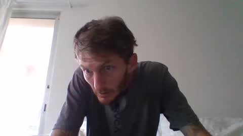 Snapshot of stix35 chatting on October 12, 8:02 am stix35 online show from October 12, 8:02 am