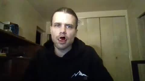 Snapshot of stockingsnfeet chatting on December 3, 7:00 pm stockingsnfeet online show from December 3, 7:00 pm