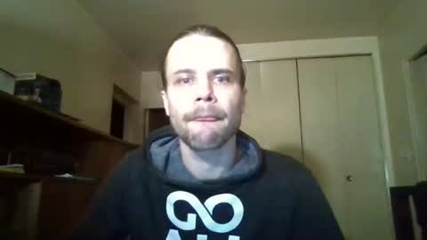 Snapshot of stockingsnfeet chatting on December 14, 11:12 pm stockingsnfeet online show from December 14, 11:12 pm