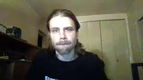 Snapshot of stockingsnfeet chatting on January 8, 1:21 am stockingsnfeet online show from January 8, 1:21 am