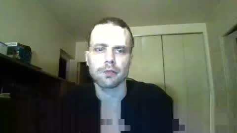 Snapshot of stockingsnfeet chatting on March 10, 9:18 pm stockingsnfeet online show from March 10, 9:18 pm