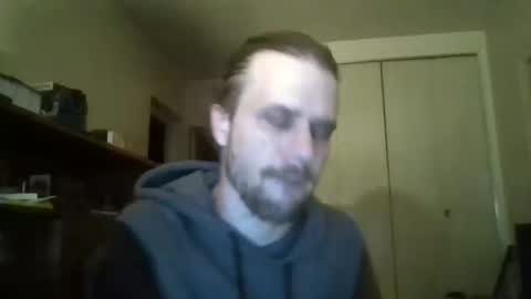 Snapshot of stockingsnfeet chatting on March 11, 1:44 am stockingsnfeet online show from March 11, 1:44 am