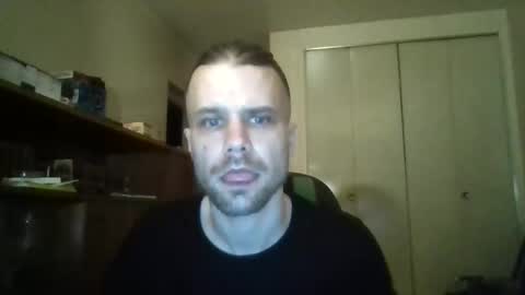 stockingsnfeet online show from May 1, 3:00 am